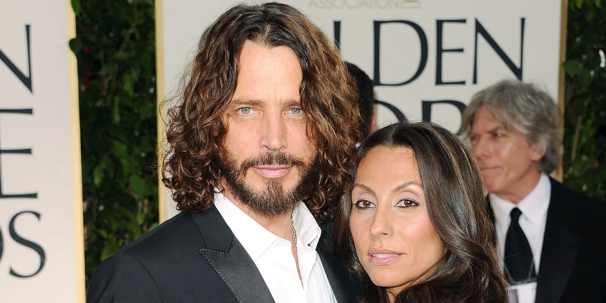 Vicky Karayiannis at an event with Chris Cornell